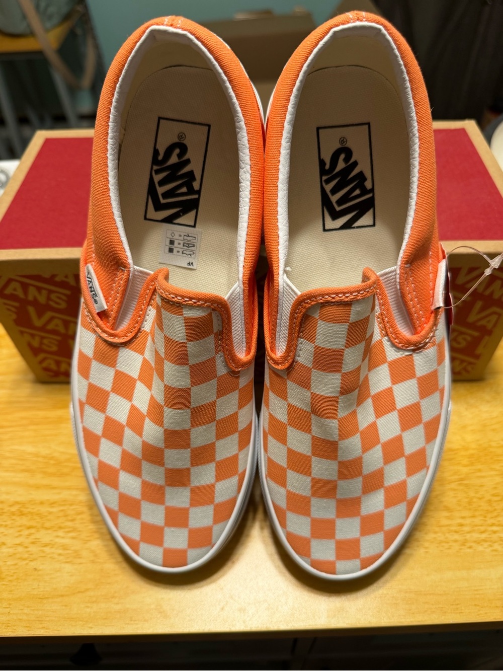 VANS - Classic Slip-On - Checkerboard Cadmium Orange - Picture 8 of 10
